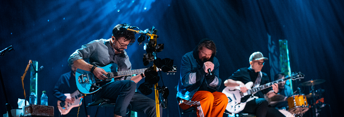 Okładka wpisu happysad w trasie!